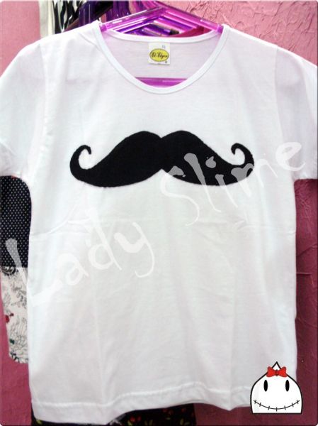 Camiseta Mustache
