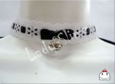 Choker Branca e Preta com Laço e Guizo